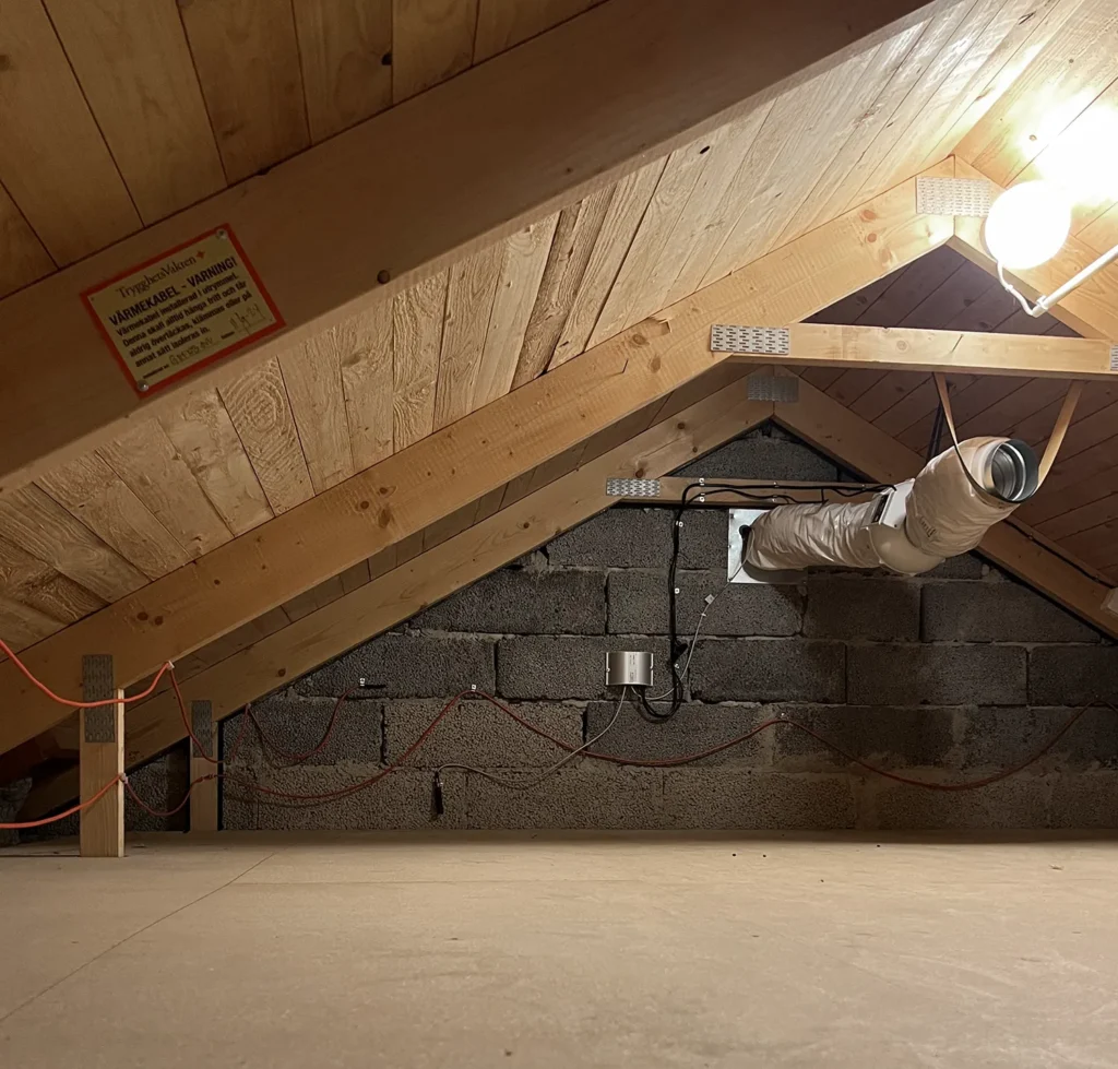 Vindsavfuktning efter montering av Vindsavfuktare Trygghetsvakten classic Malmö 1